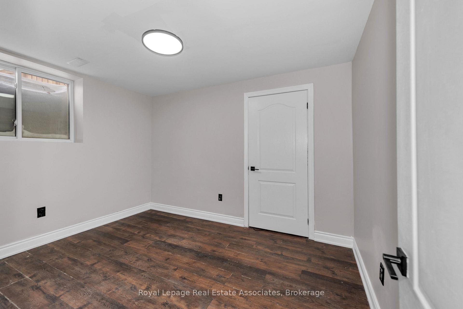 Photo 23 of 12 Seabrook Place, Brampton, Credit Valley — HOMEH