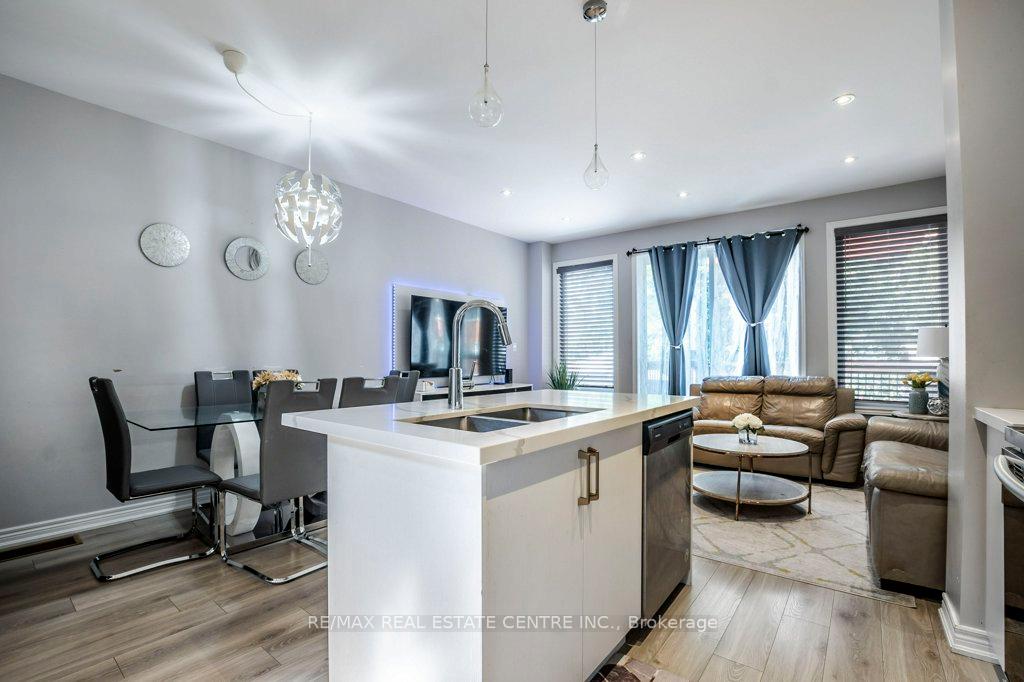 Photo 7 of 607 Knox Avenue W, Hamilton, Parkview — HOMEH