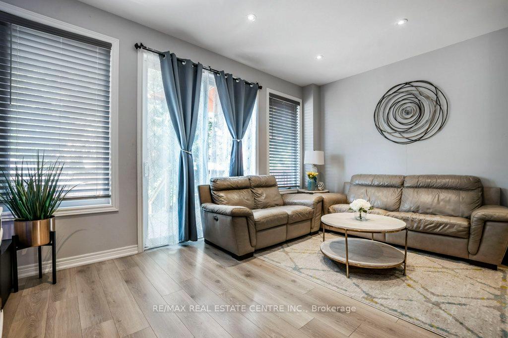 Photo 12 of 607 Knox Avenue W, Hamilton, Parkview — HOMEH