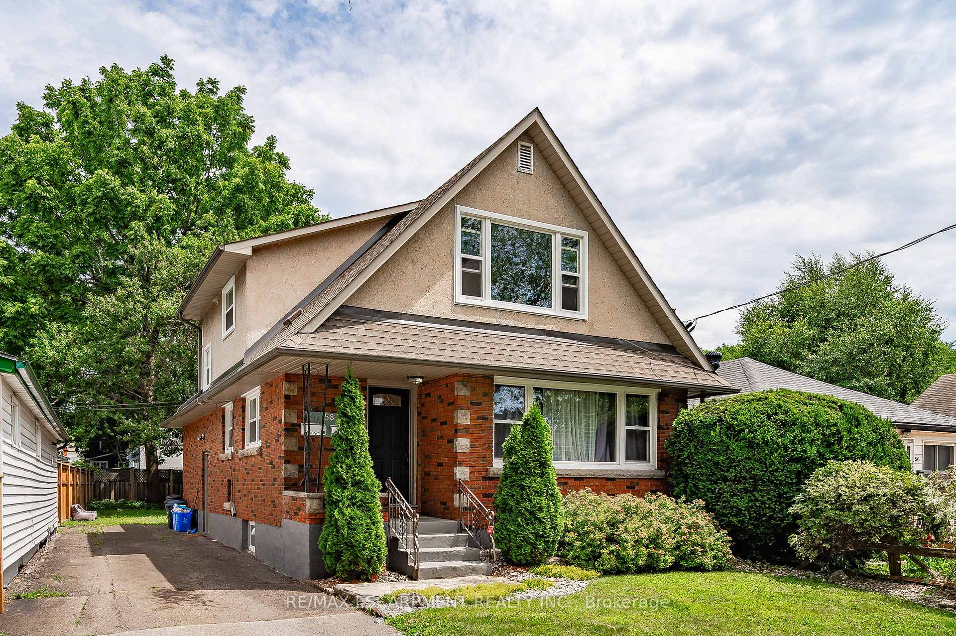 Photo 2 of 58 Mildred Avenue, St. Catharines, Haig — HOMEH