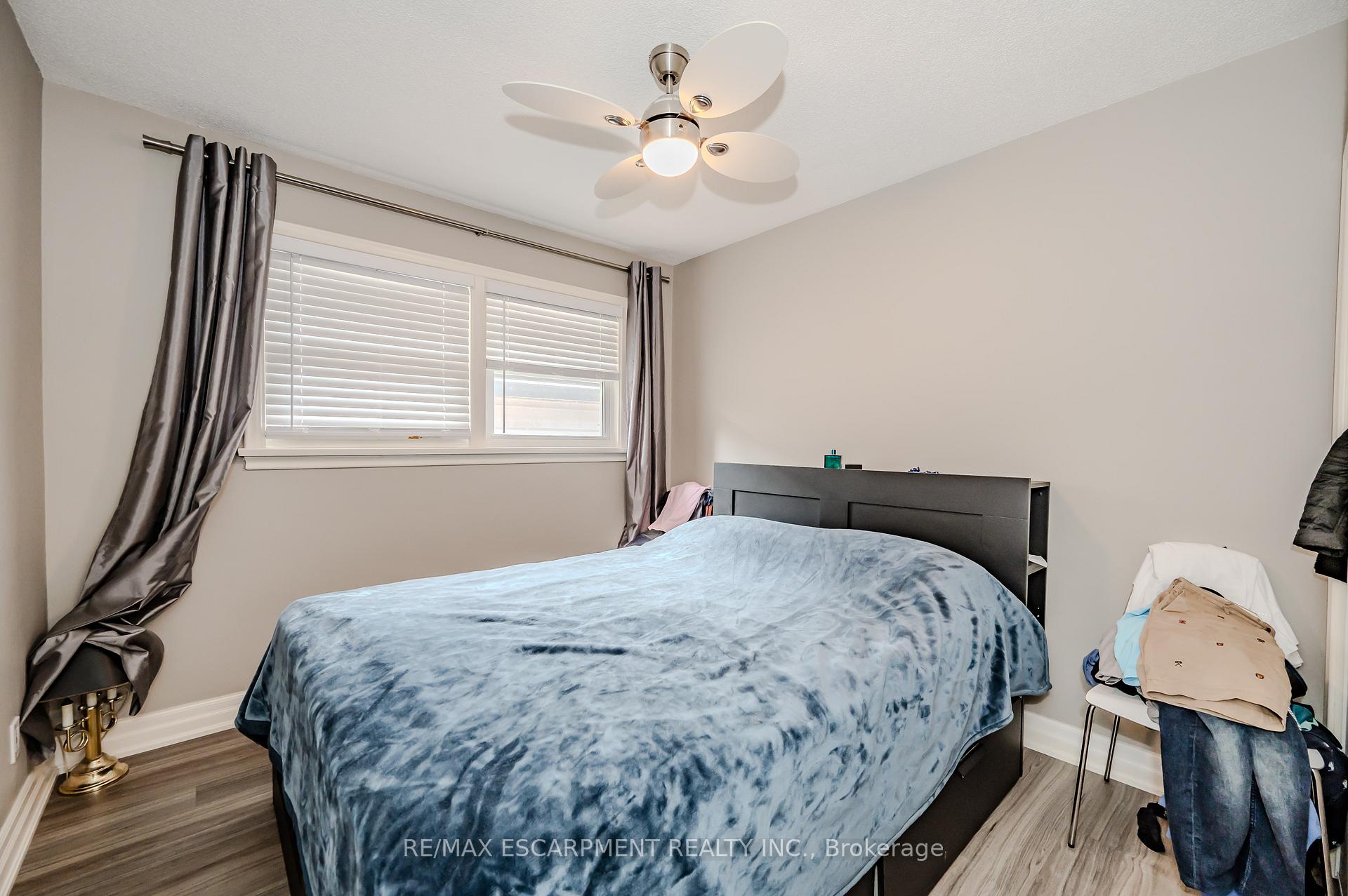 Photo 9 of 58 Mildred Avenue, St. Catharines, Haig — HOMEH