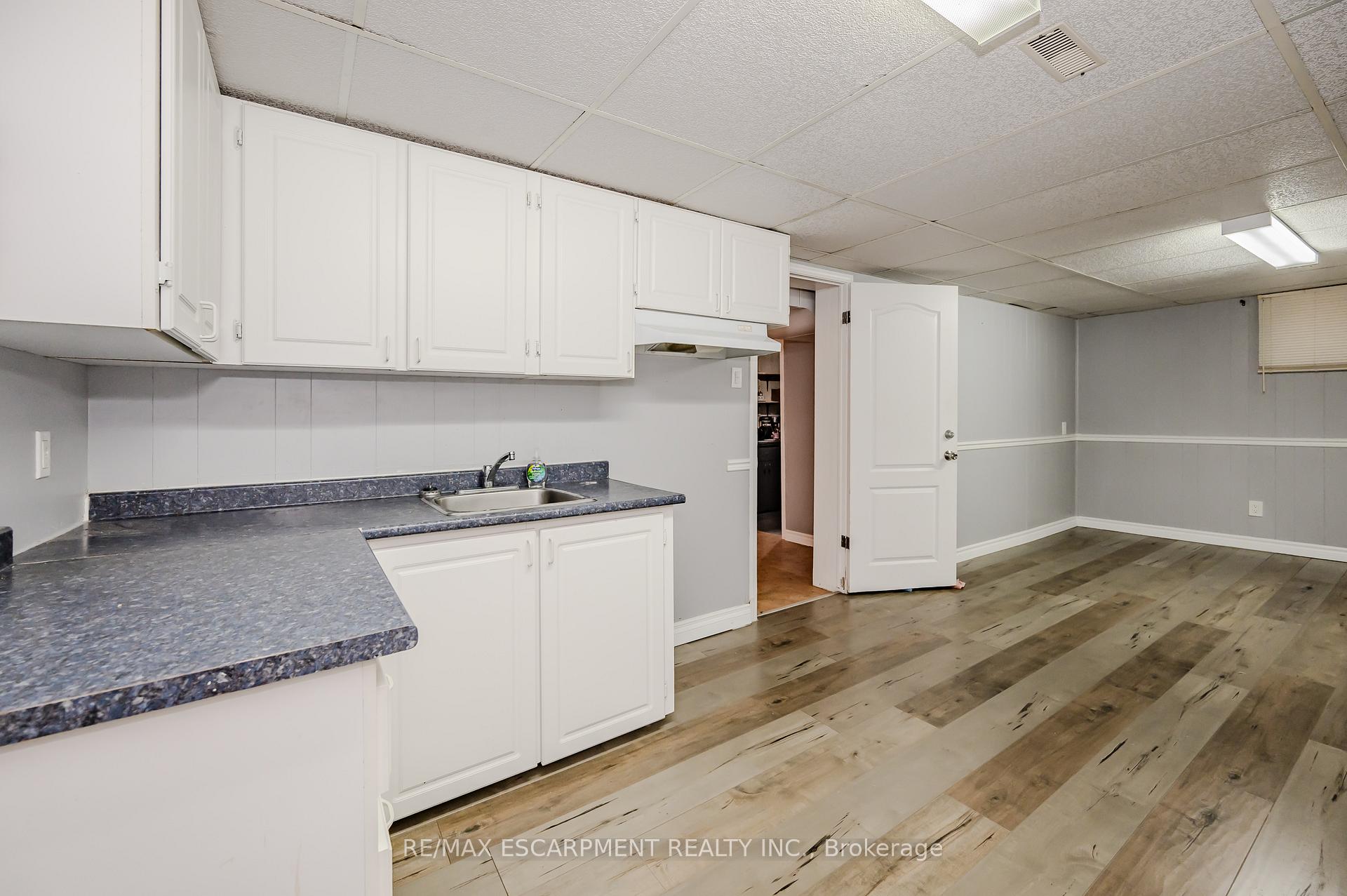 Photo 28 of 58 Mildred Avenue, St. Catharines, Haig — HOMEH
