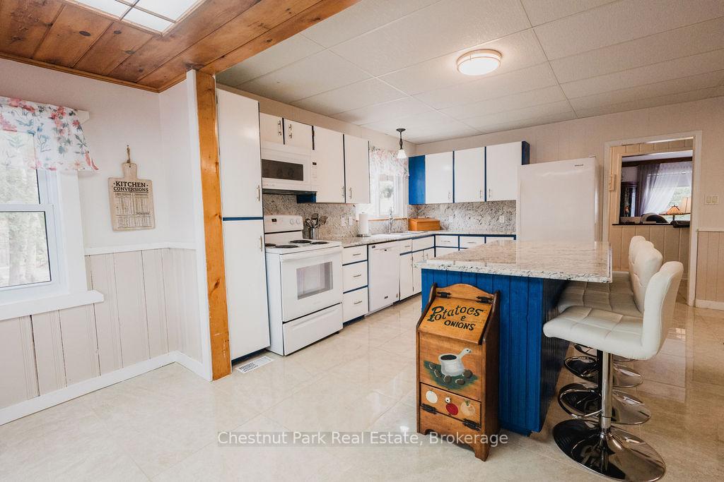 Photo 15 of 6131 Highway 11 N, Temagami — HOMEH