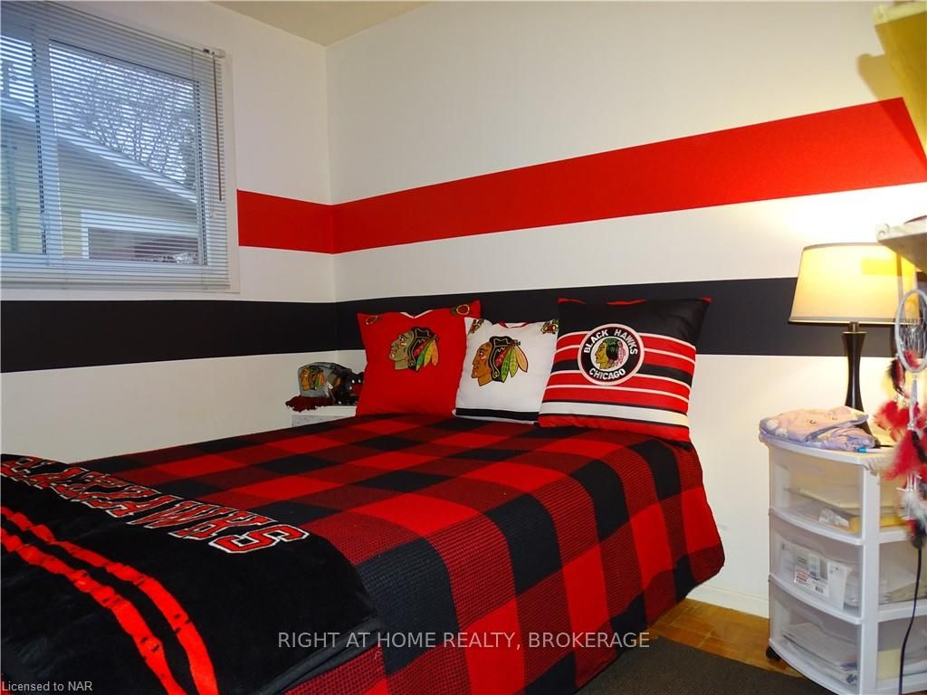Photo 20 of 42 Stanmary Drive, St. Catharines, Fairview — HOMEH