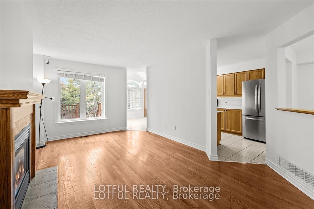 Photo 7 of 212 Meadowlilly Road, Ottawa, Blossom Park/Kemp Park/Findlay Creek — HOMEH
