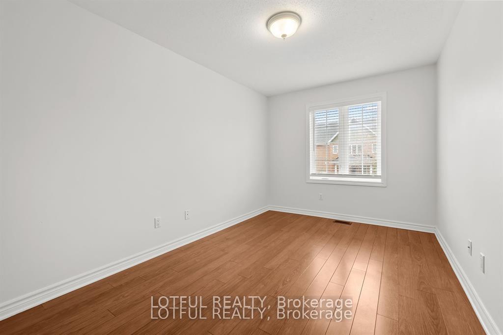 Photo 11 of 212 Meadowlilly Road, Ottawa, Blossom Park/Kemp Park/Findlay Creek — HOMEH