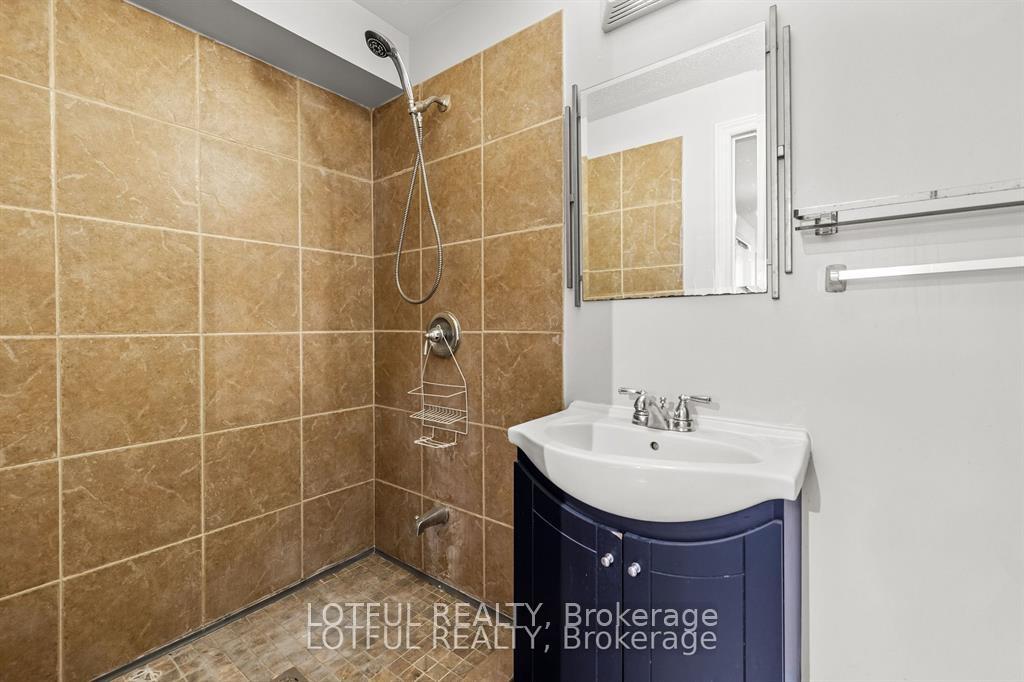 Photo 24 of 212 Meadowlilly Road, Ottawa, Blossom Park/Kemp Park/Findlay Creek — HOMEH