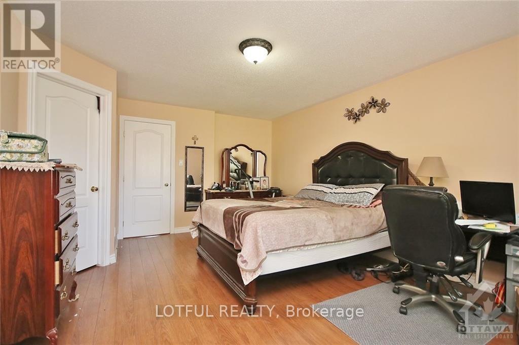 Photo 26 of 212 Meadowlilly Road, Ottawa, Blossom Park/Kemp Park/Findlay Creek — HOMEH