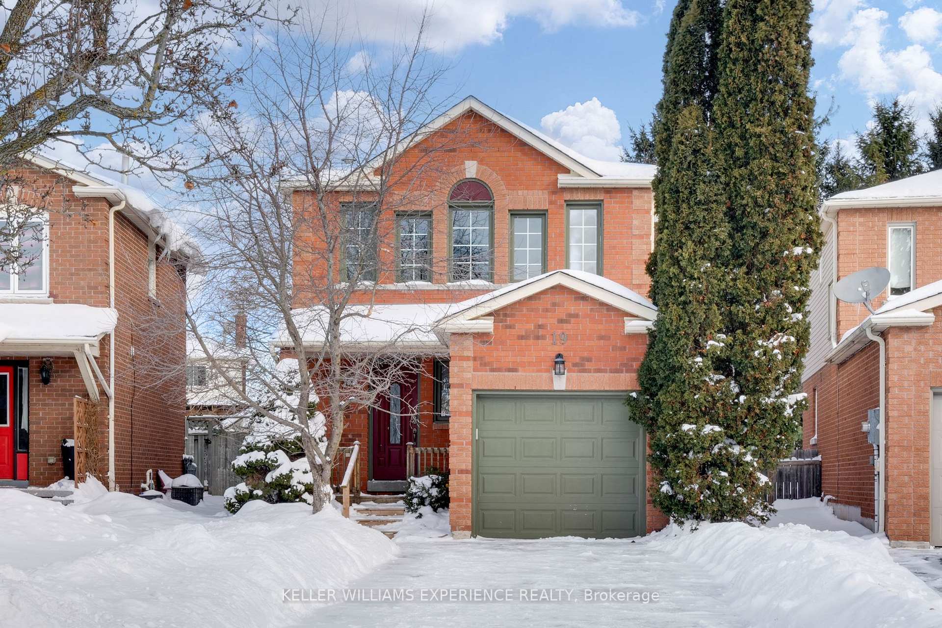 Photo 1 of 19 Weatherup Crescent, Barrie, West Bayfield — HOMEH