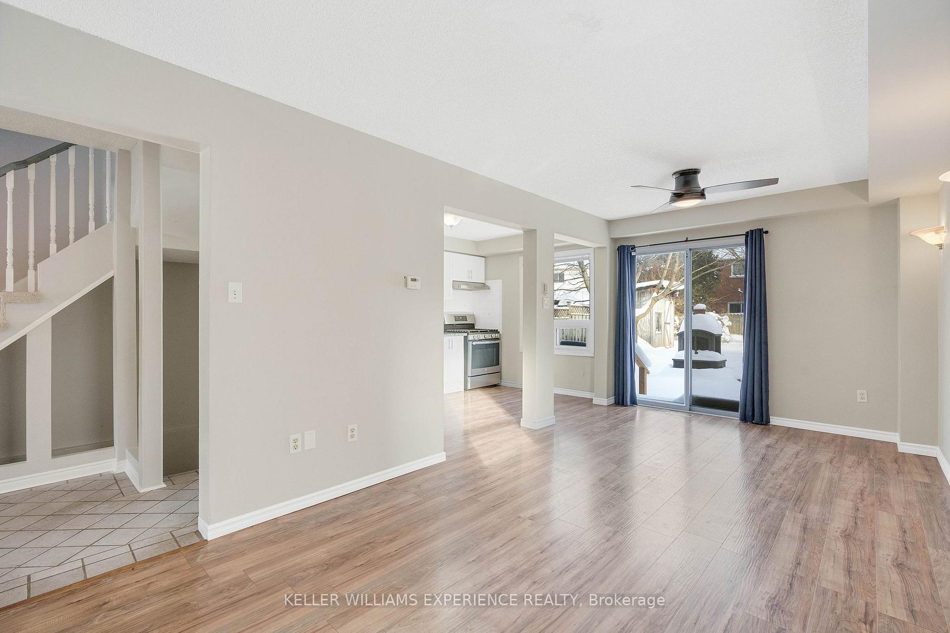 Photo 12 of 19 Weatherup Crescent, Barrie, West Bayfield — HOMEH