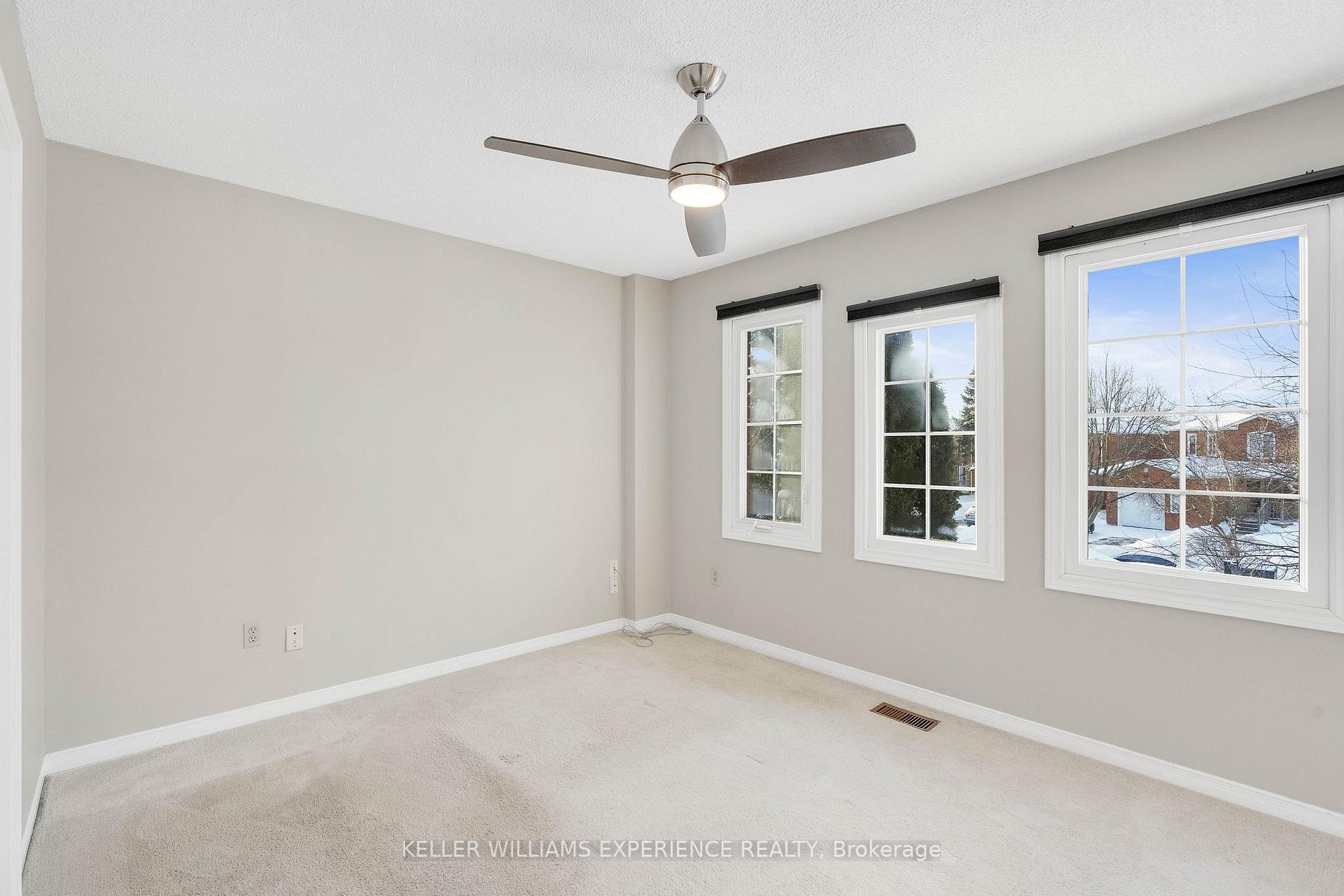 Photo 18 of 19 Weatherup Crescent, Barrie, West Bayfield — HOMEH