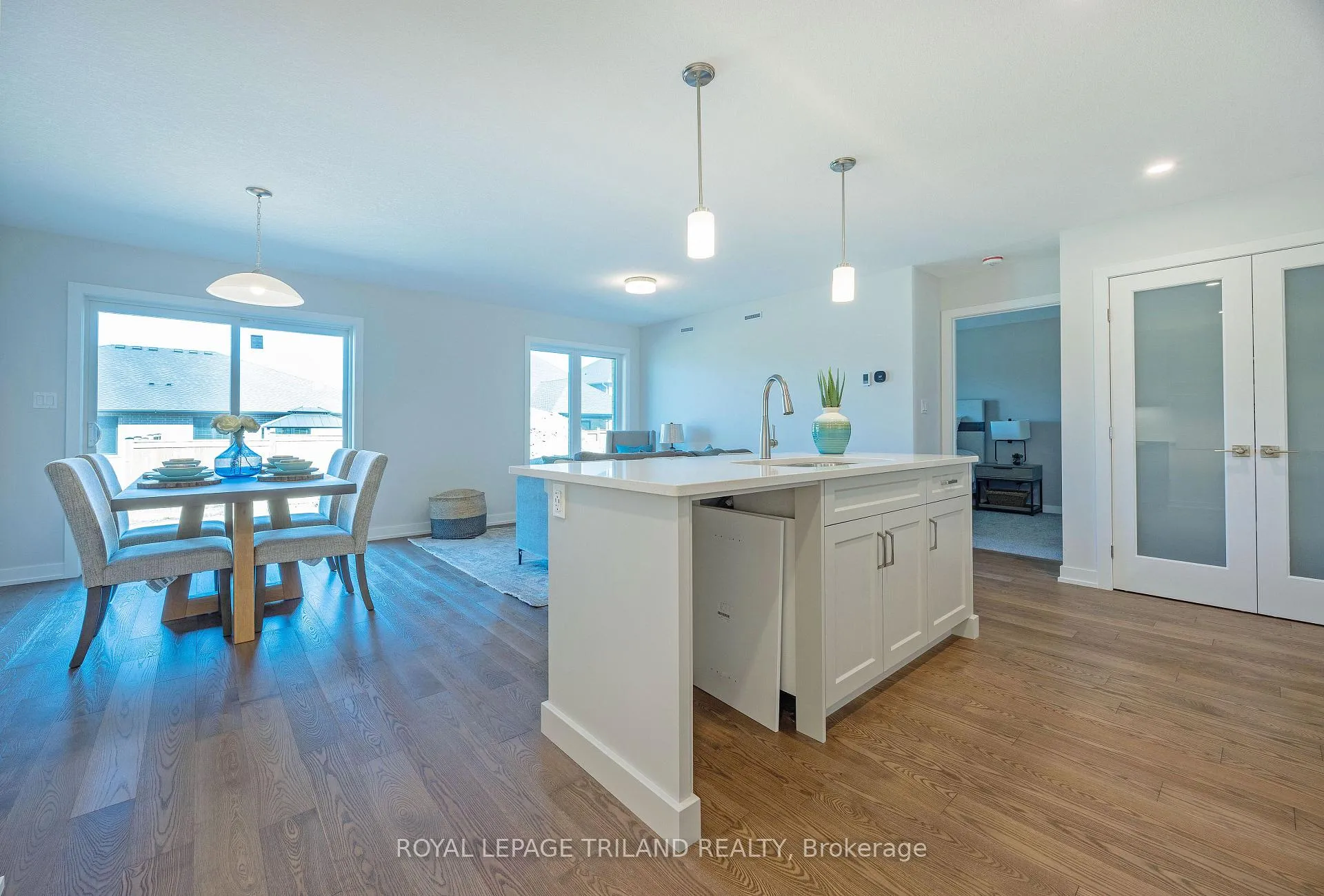 Photo 12 of 43 Silverleaf Path, St. Thomas — HOMEH