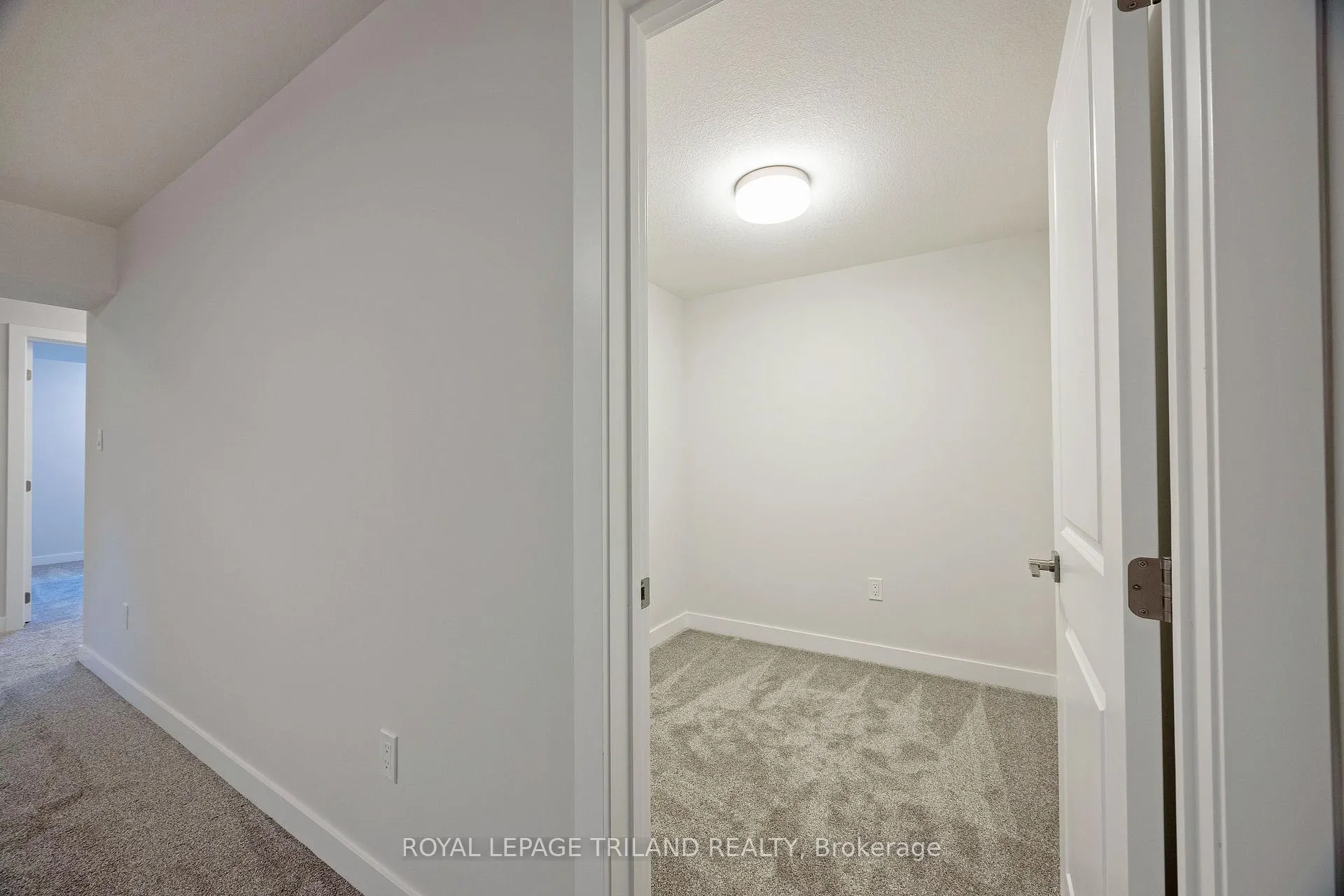 Photo 32 of 43 Silverleaf Path, St. Thomas — HOMEH