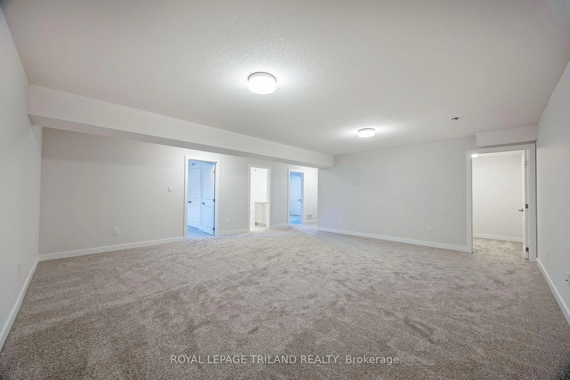 Photo 33 of 43 Silverleaf Path, St. Thomas — HOMEH