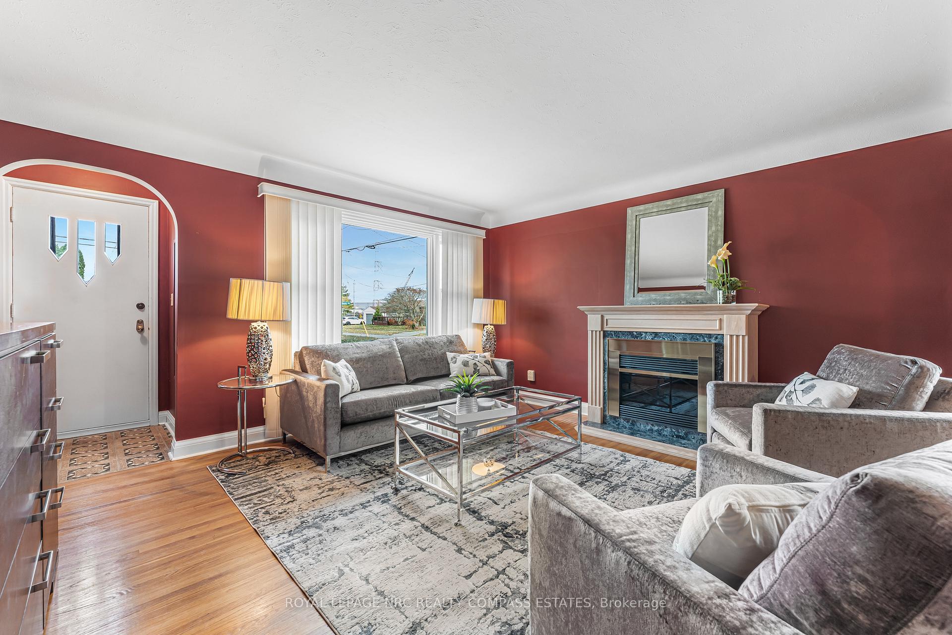 Photo 5 of 74 Beamer Avenue, St. Catharines, Bunting/Linwell — HOMEH