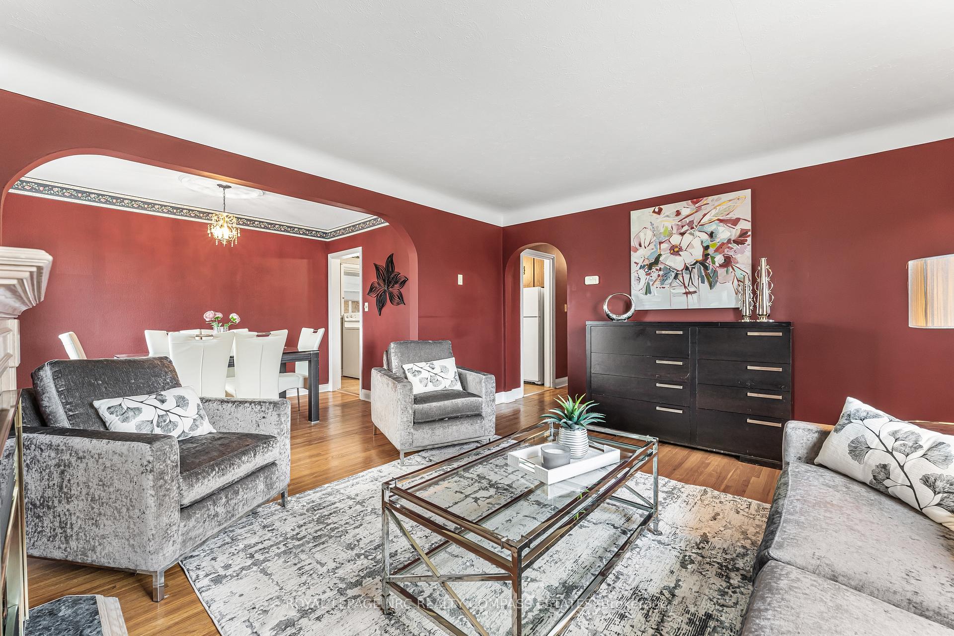 Photo 6 of 74 Beamer Avenue, St. Catharines, Bunting/Linwell — HOMEH