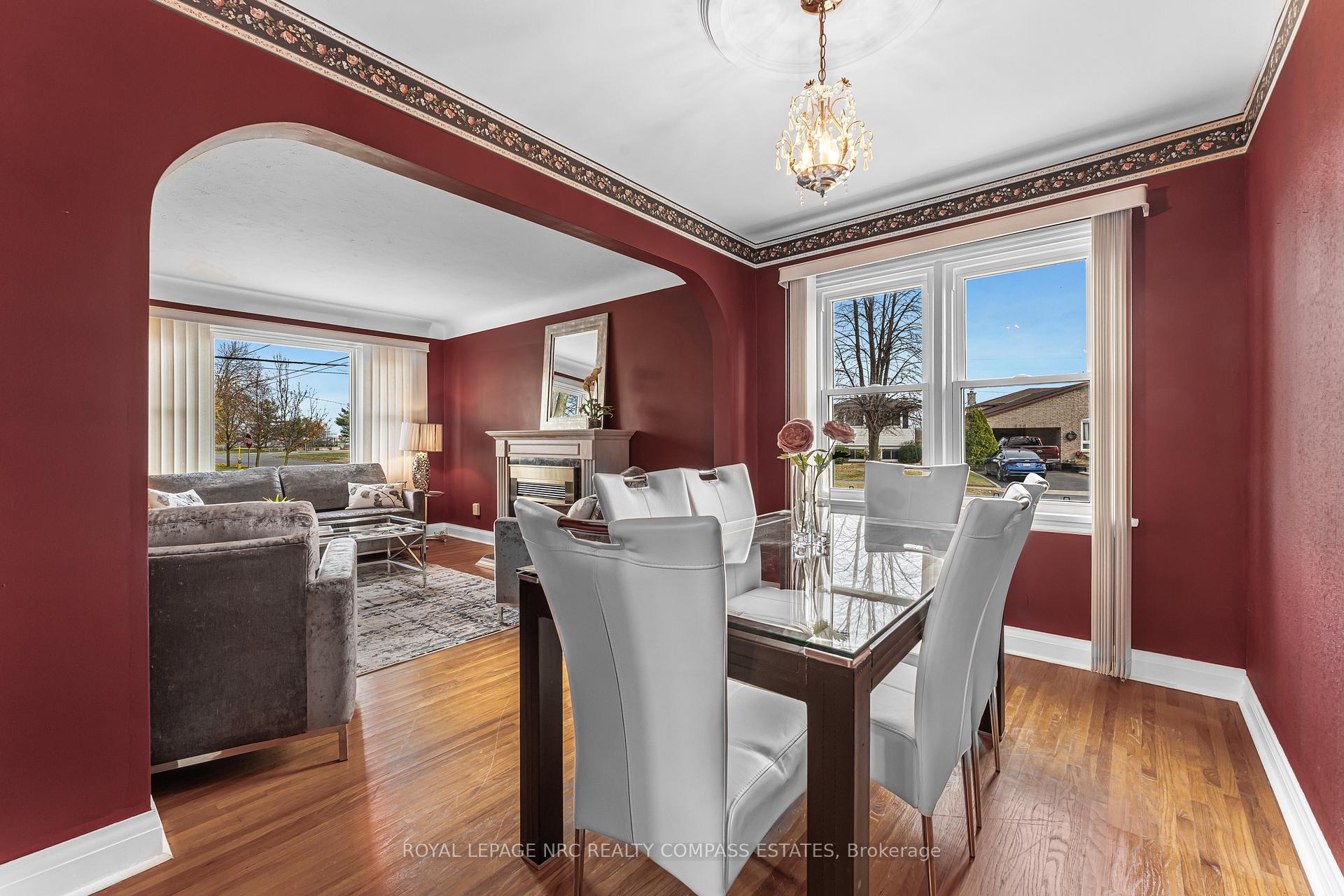 Photo 8 of 74 Beamer Avenue, St. Catharines, Bunting/Linwell — HOMEH