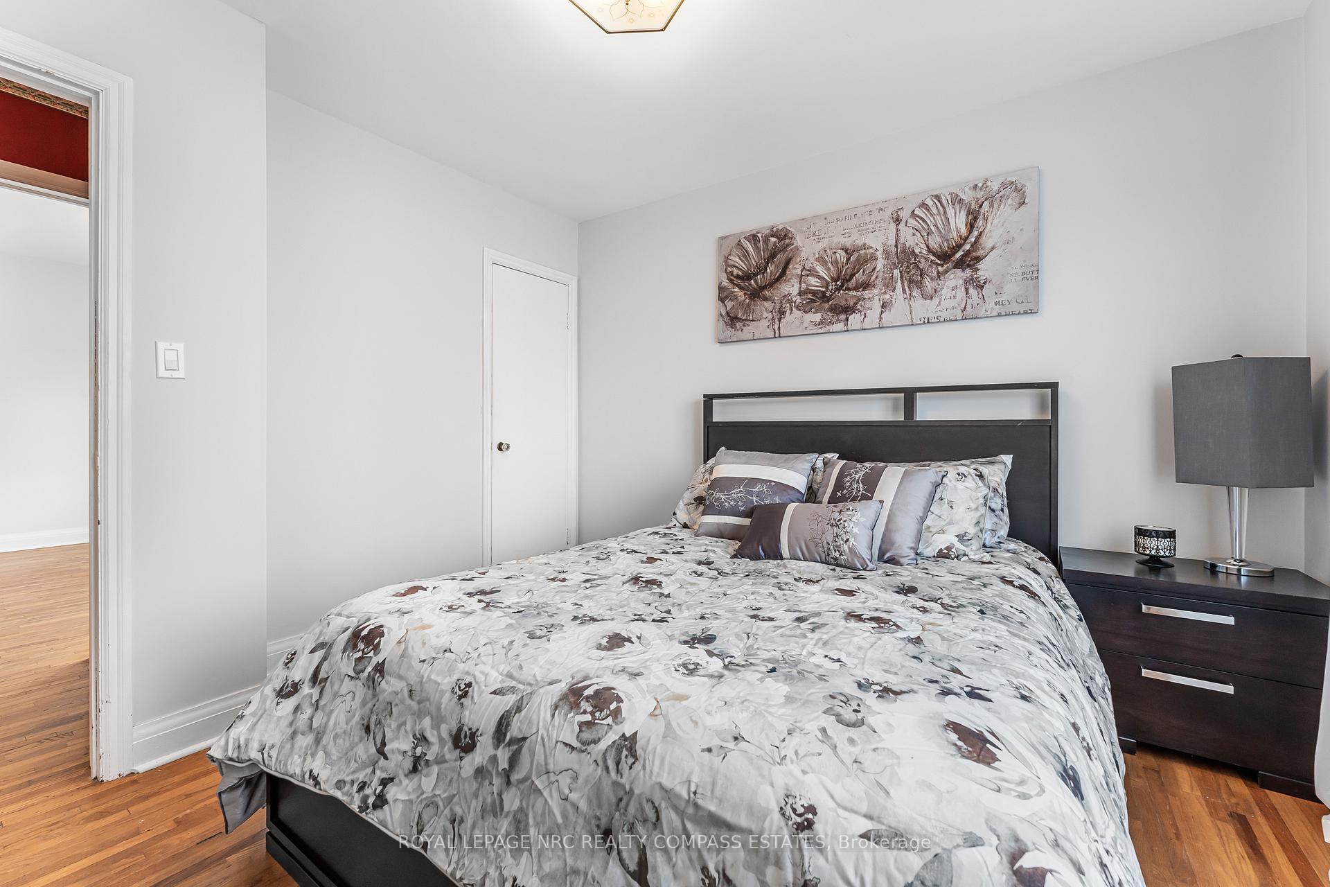 Photo 16 of 74 Beamer Avenue, St. Catharines, Bunting/Linwell — HOMEH