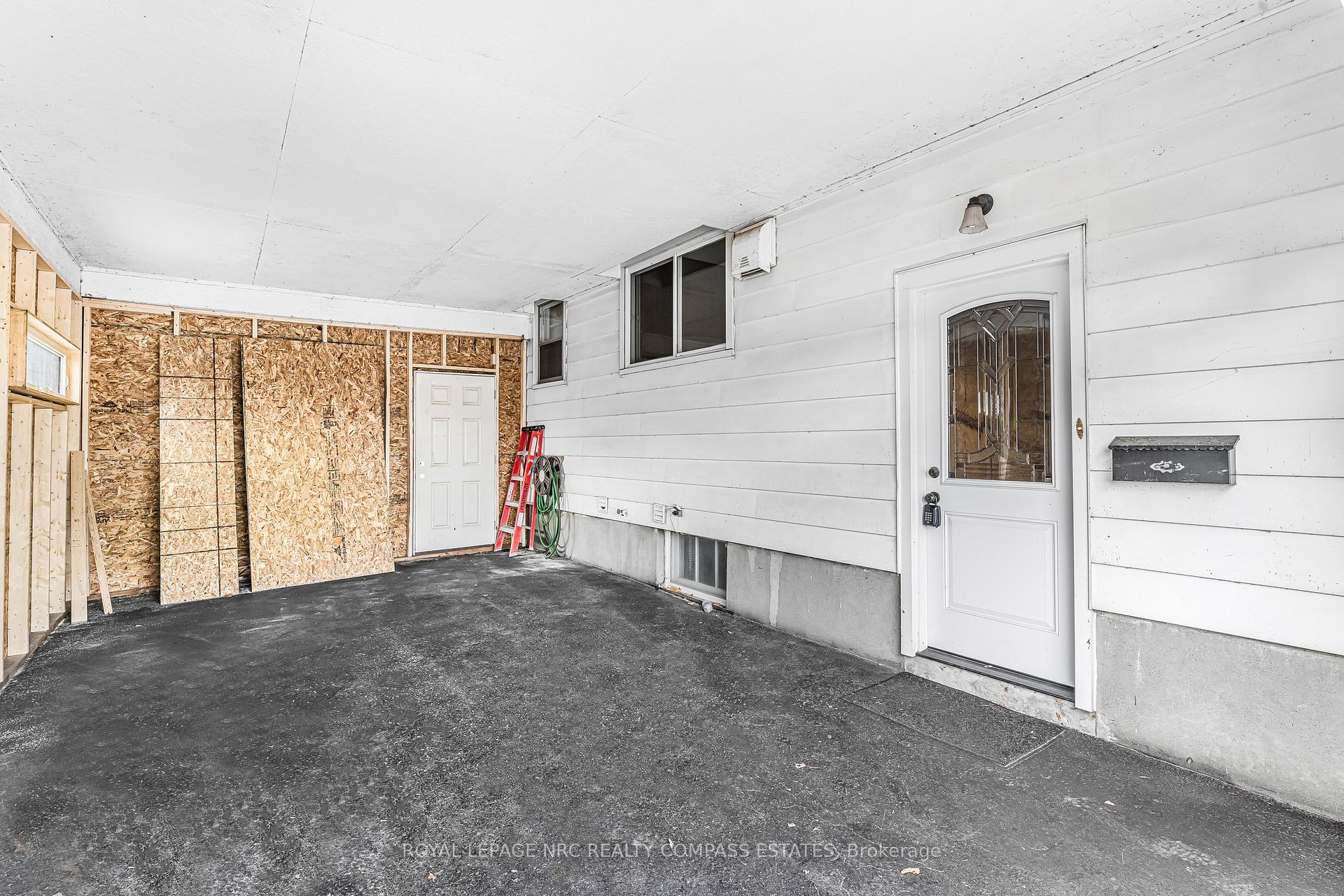 Photo 34 of 74 Beamer Avenue, St. Catharines, Bunting/Linwell — HOMEH