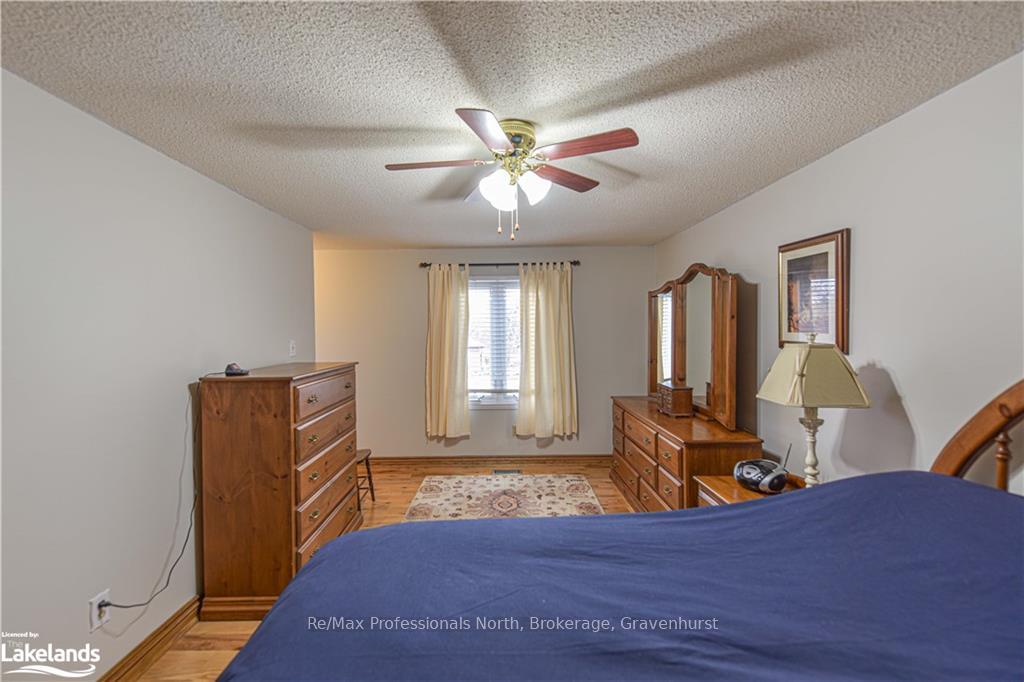 Photo 19 of 67 Carruthers Crescent, Barrie, Grove East — HOMEH