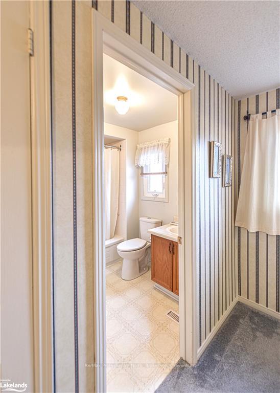 Photo 27 of 67 Carruthers Crescent, Barrie, Grove East — HOMEH