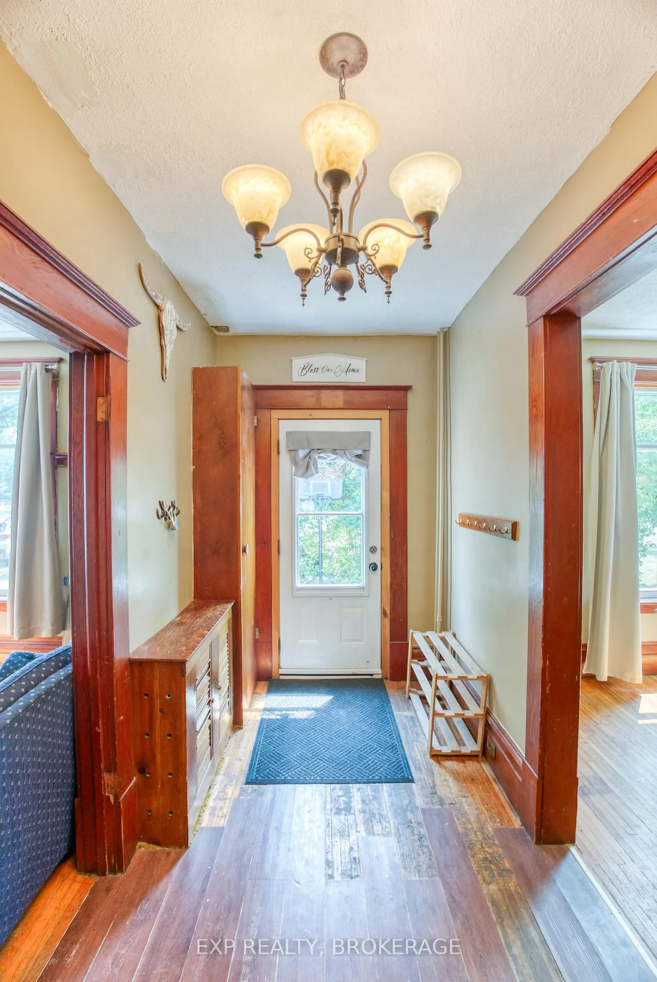 Photo 6 of 129 Dundas Street, Deseronto, Deseronto (Town) — HOMEH