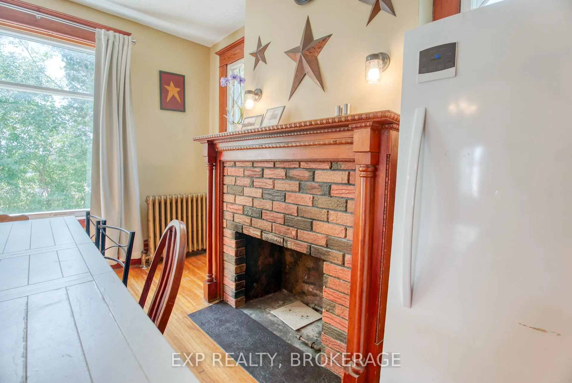 Photo 11 of 129 Dundas Street, Deseronto, Deseronto (Town) — HOMEH