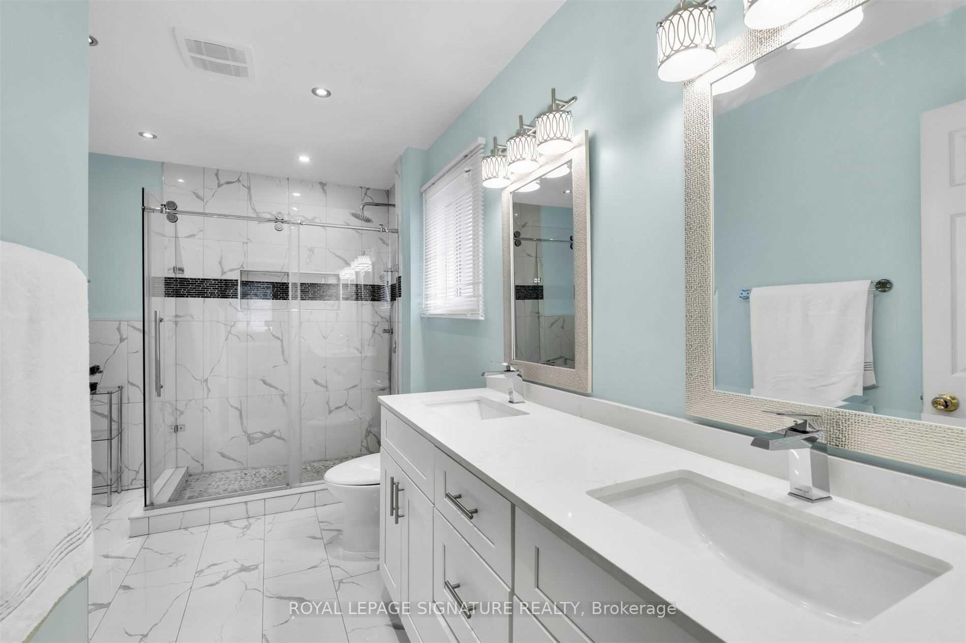 Photo 24 of 16 Hyatt Drive, Brampton, Northwood Park — HOMEH