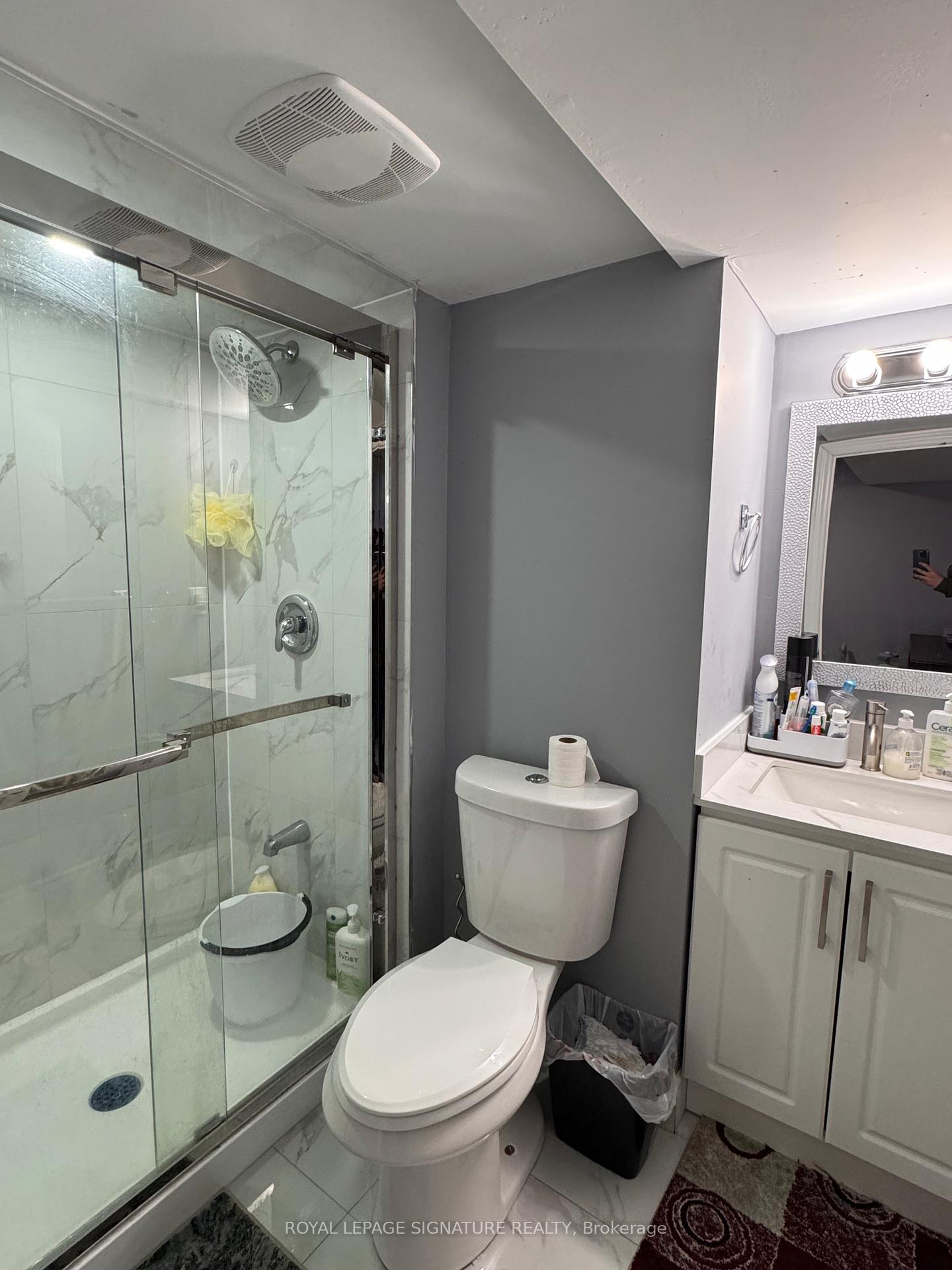 Photo 44 of 16 Hyatt Drive, Brampton, Northwood Park — HOMEH