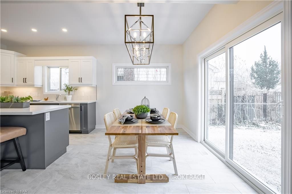 Photo 16 of 427B Vine Street, St. Catharines, Vine/Linwell — HOMEH