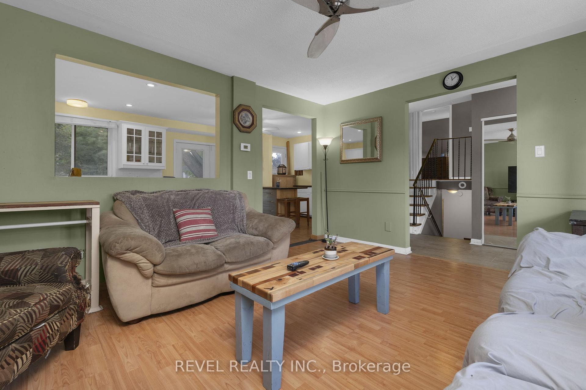 Photo 9 of 290 Pine Drive, Barrie, Bayshore — HOMEH