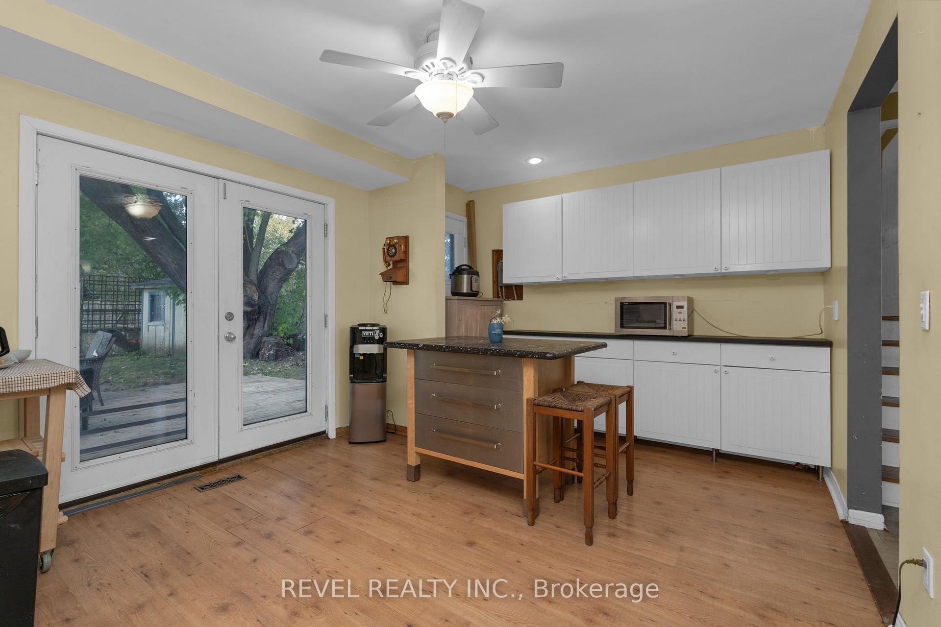 Photo 11 of 290 Pine Drive, Barrie, Bayshore — HOMEH