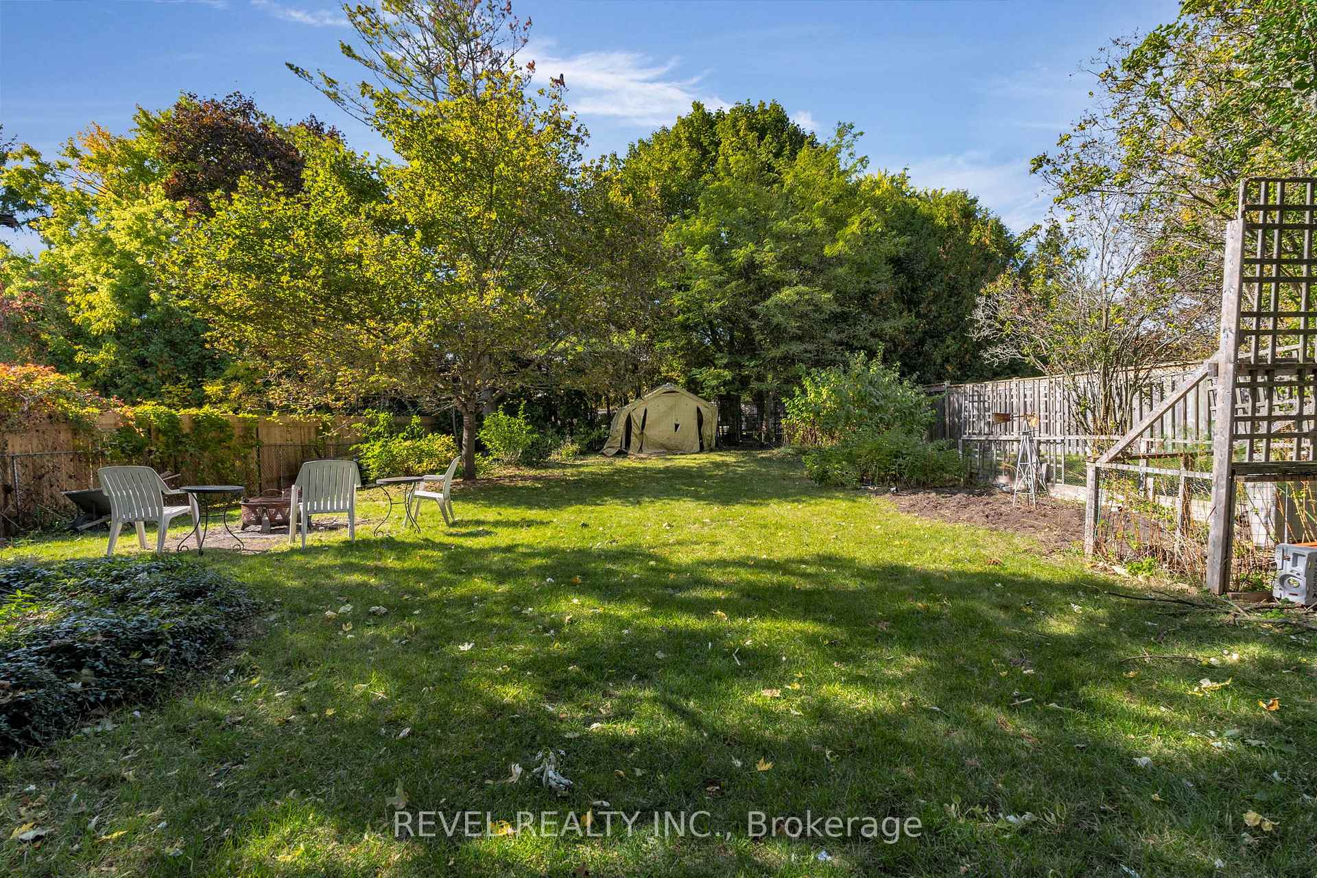 Photo 27 of 290 Pine Drive, Barrie, Bayshore — HOMEH