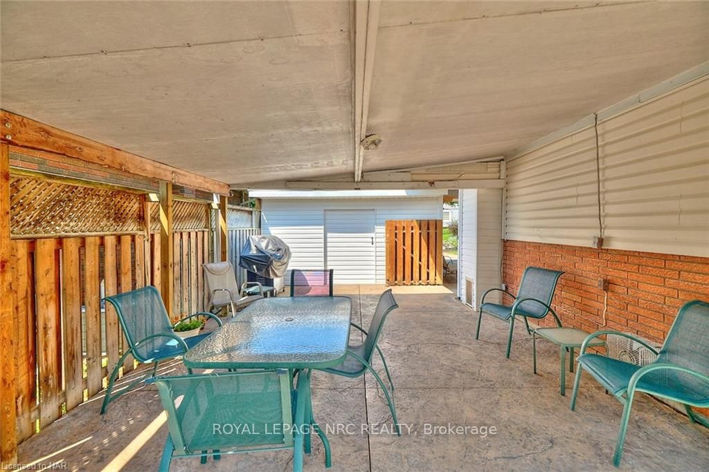 Photo 36 of 15 Highcourt Crescent, St. Catharines, Vine/Linwell — HOMEH