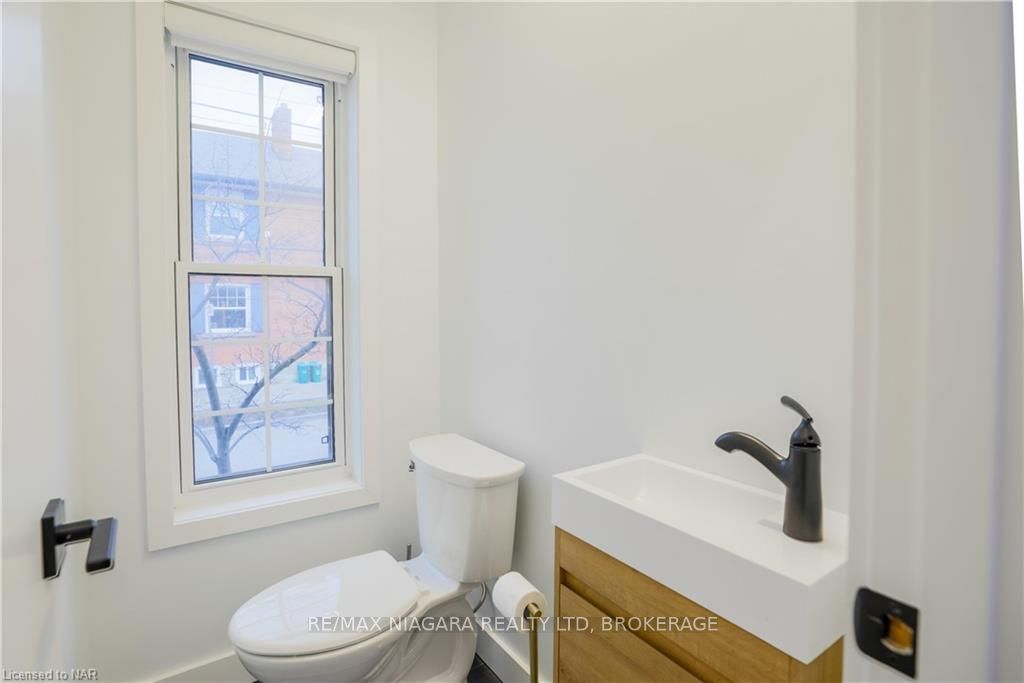 Photo 14 of 19 Cherry Street, St. Catharines, Downtown — HOMEH
