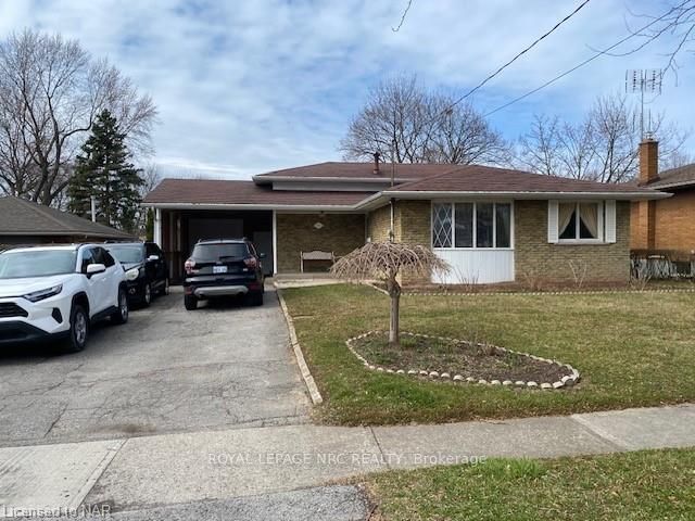 Photo 1 of 711 Niagara Street, St. Catharines, Vine/Linwell — HOMEH