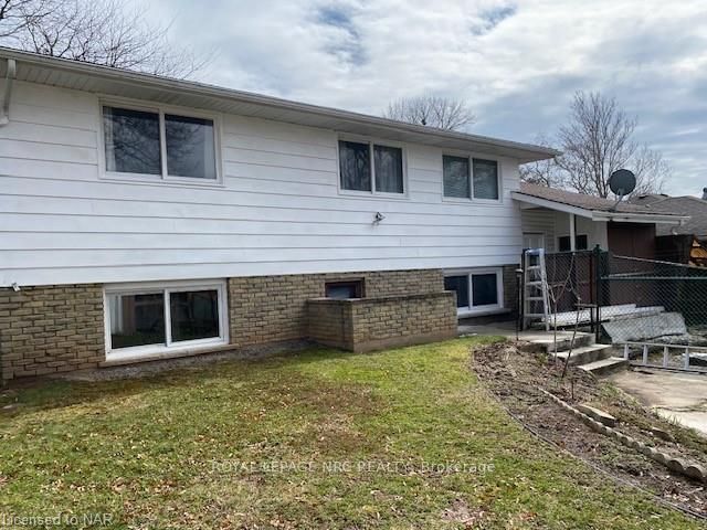 Photo 36 of 711 Niagara Street, St. Catharines, Vine/Linwell — HOMEH