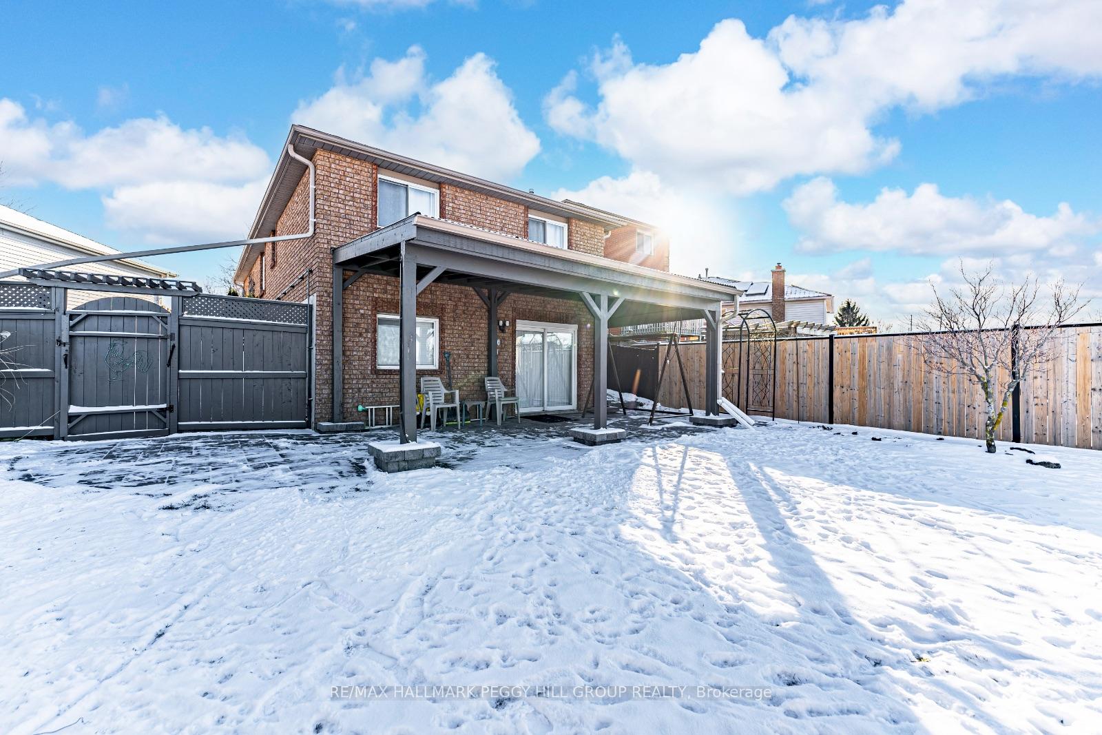Photo 15 of 58 Laidlaw Drive, Barrie, West Bayfield — HOMEH