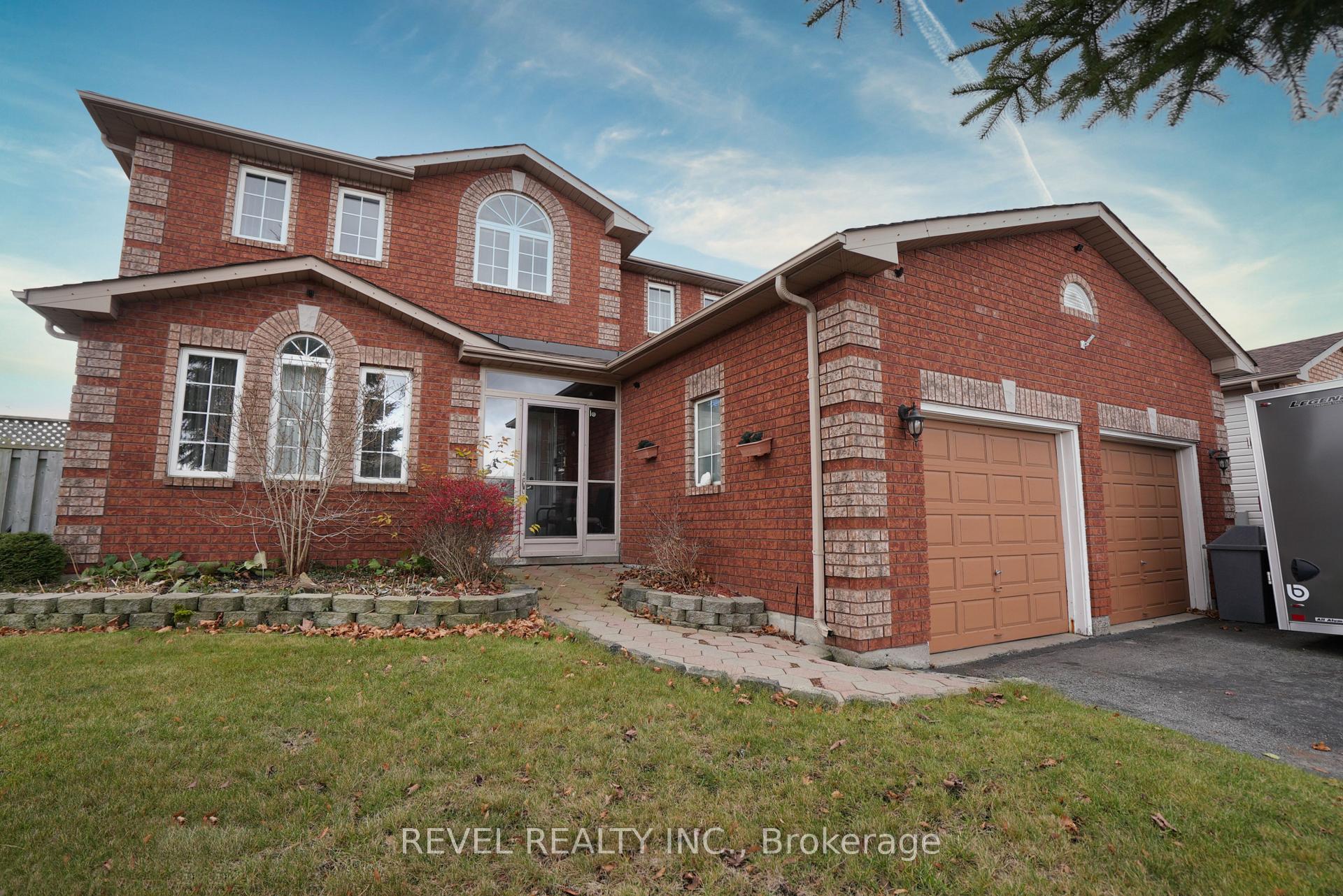 Photo 1 of 1 Farmstead Crescent, Barrie, Holly — HOMEH