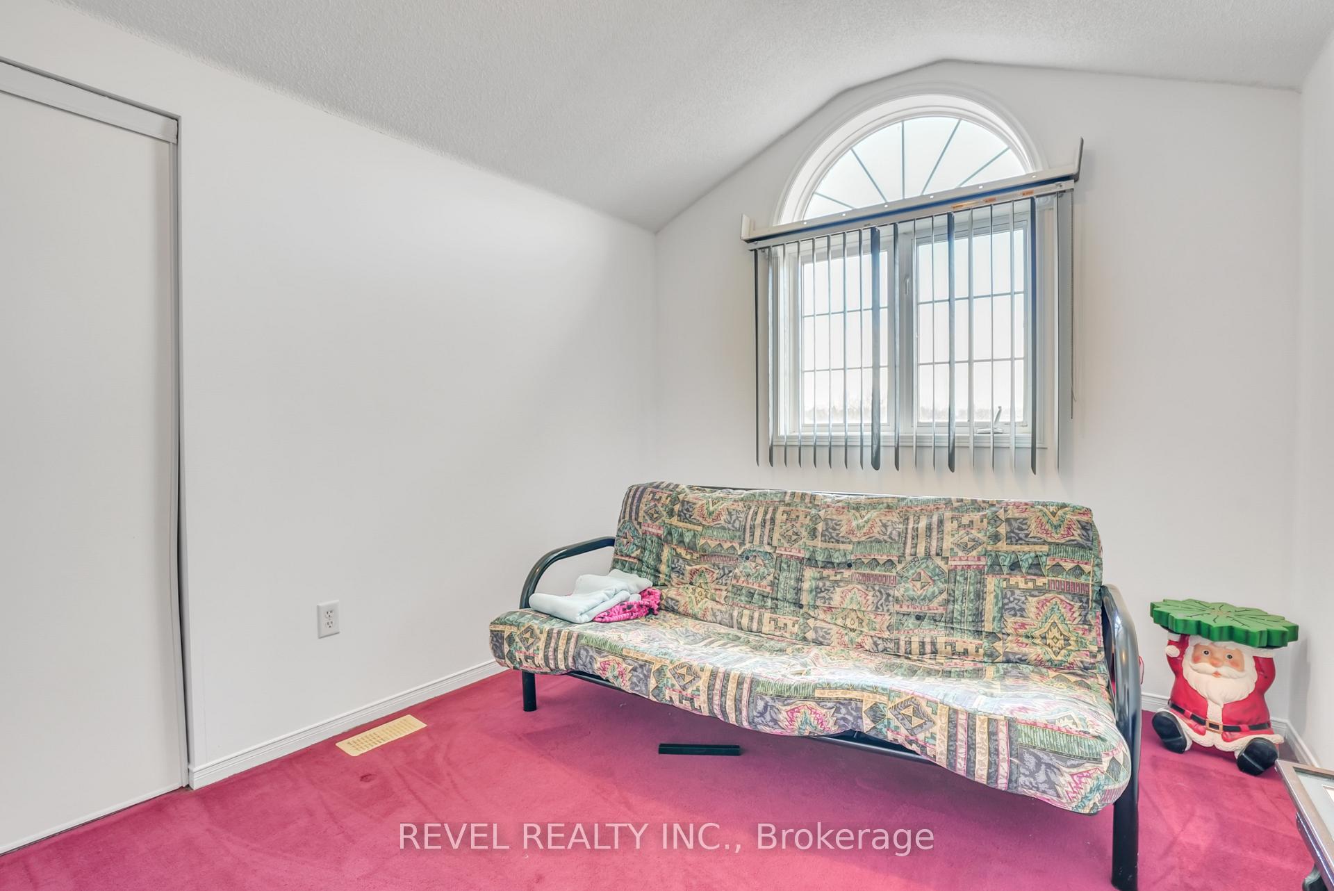 Photo 26 of 1 Farmstead Crescent, Barrie, Holly — HOMEH