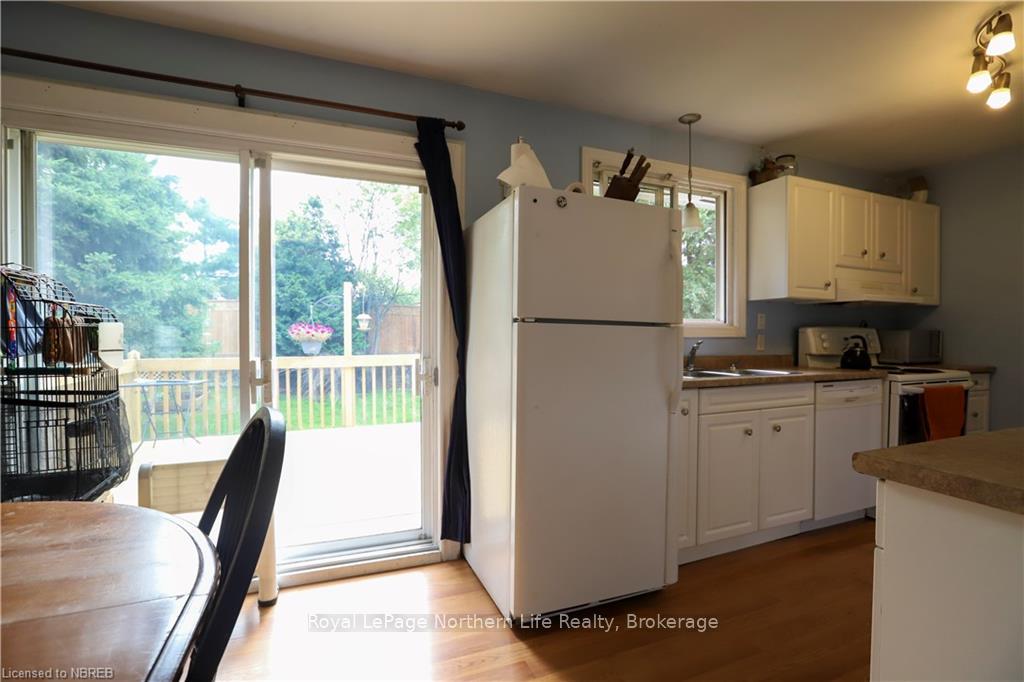 Photo 4 of 5 Birch Crescent, Temagami — HOMEH