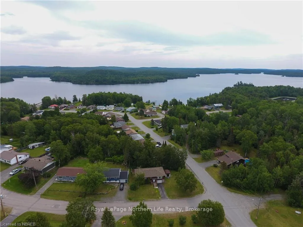Photo 22 of 5 Birch Crescent, Temagami — HOMEH
