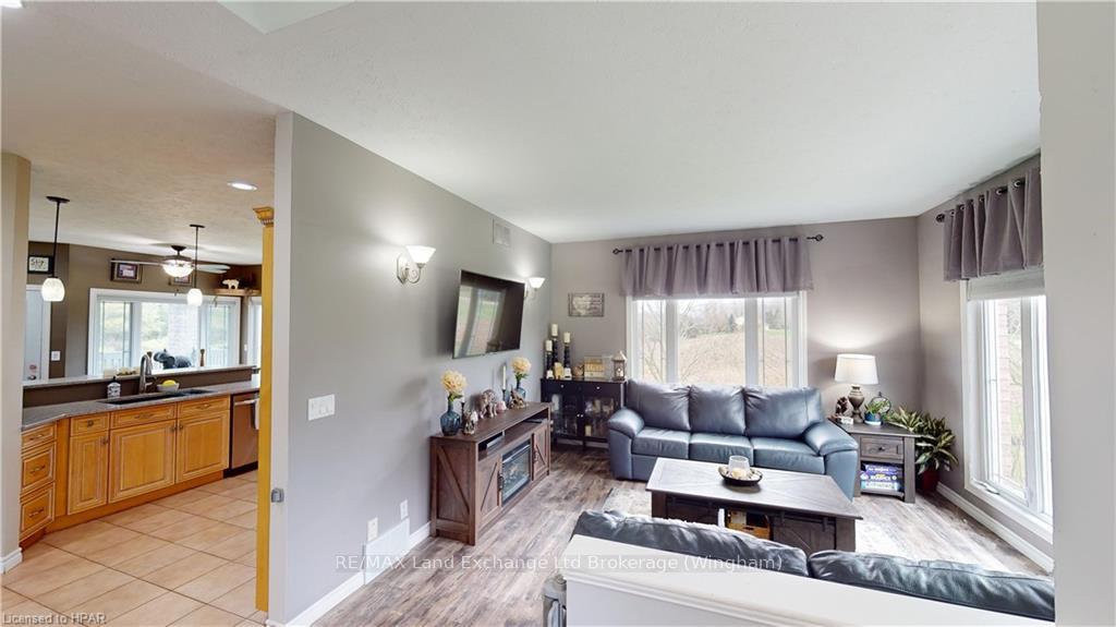 Photo 14 of 49 Corbett Drive, Morris Turnberry, Belgrave — HOMEH