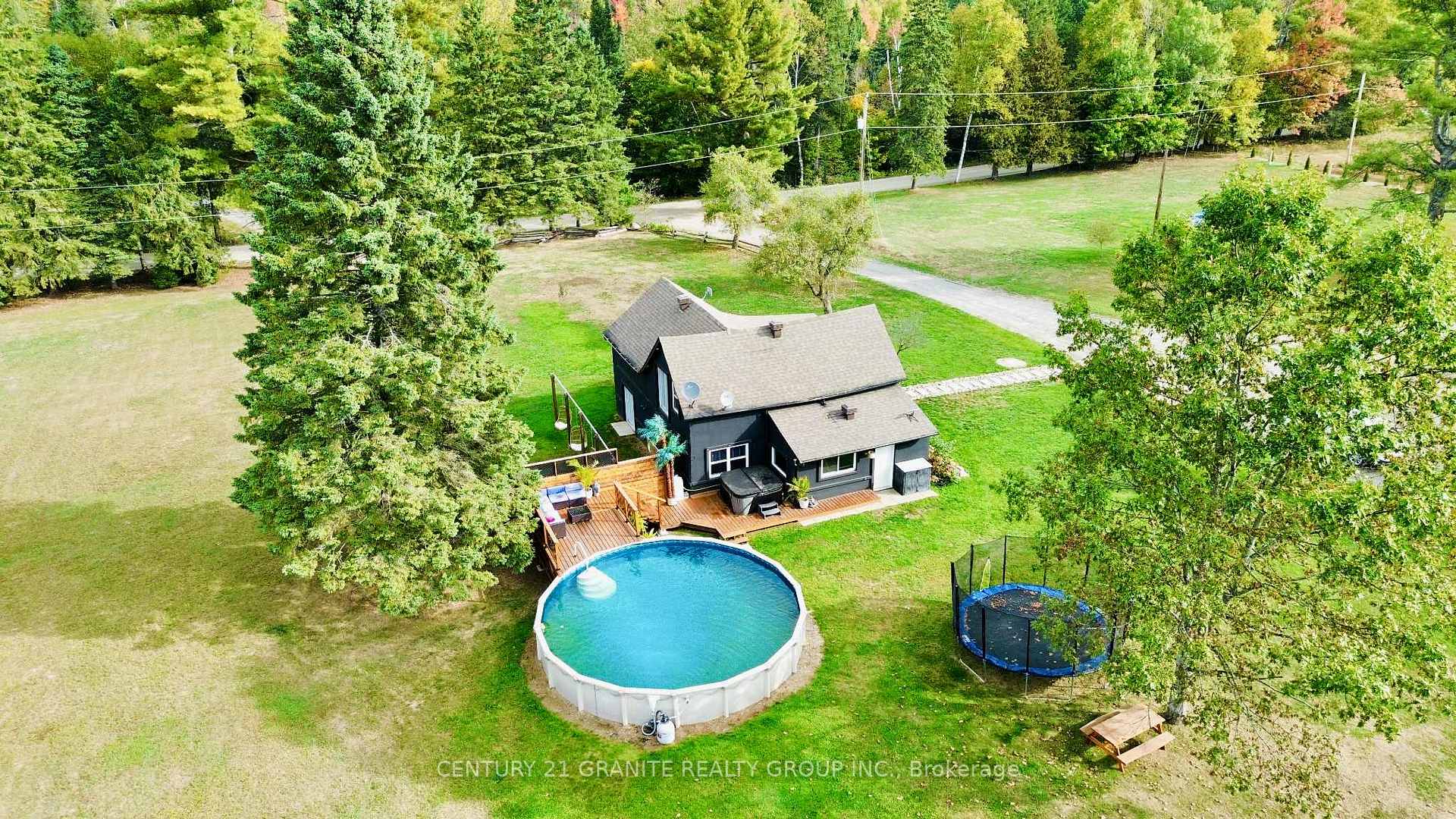 Photo 2 of 1221 Bay Lake Road, Faraday — HOMEH