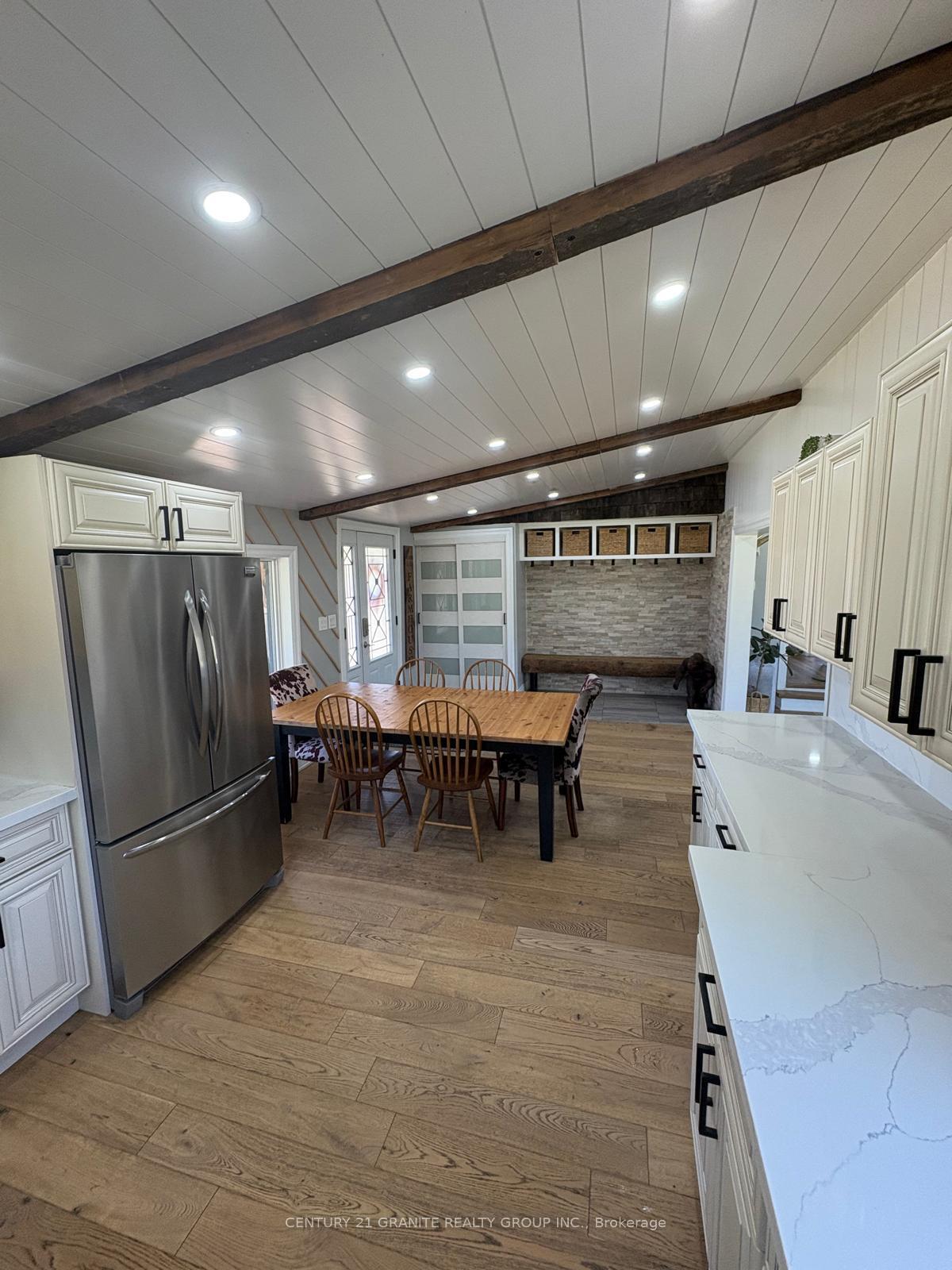 Photo 6 of 1221 Bay Lake Road, Faraday — HOMEH