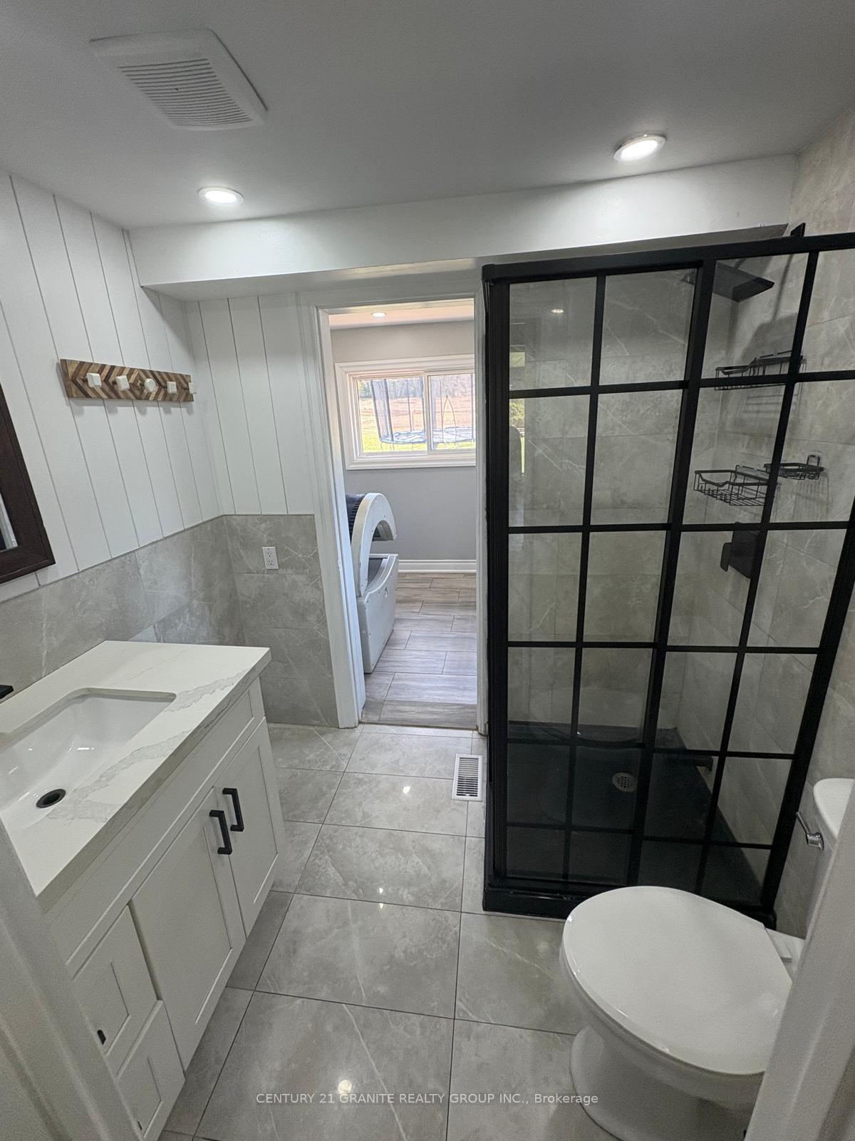 Photo 11 of 1221 Bay Lake Road, Faraday — HOMEH