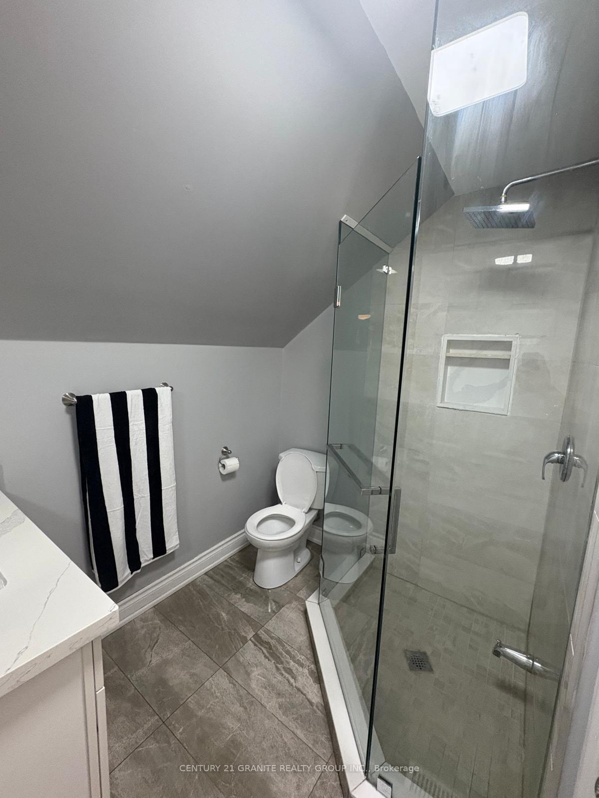 Photo 23 of 1221 Bay Lake Road, Faraday — HOMEH