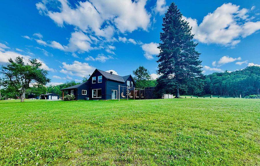 Photo 32 of 1221 Bay Lake Road, Faraday — HOMEH
