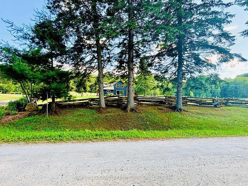 Photo 35 of 1221 Bay Lake Road, Faraday — HOMEH