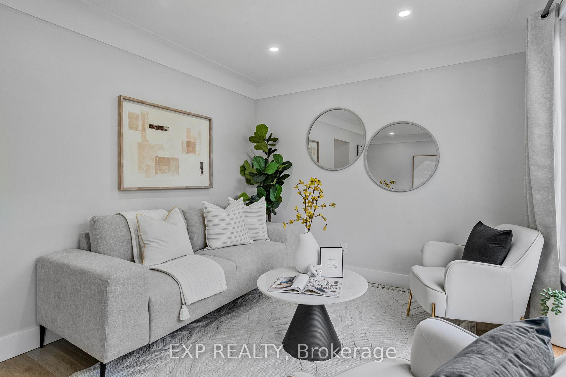 Photo 5 of 319 East 28th Street, Hamilton, Burkholme — HOMEH